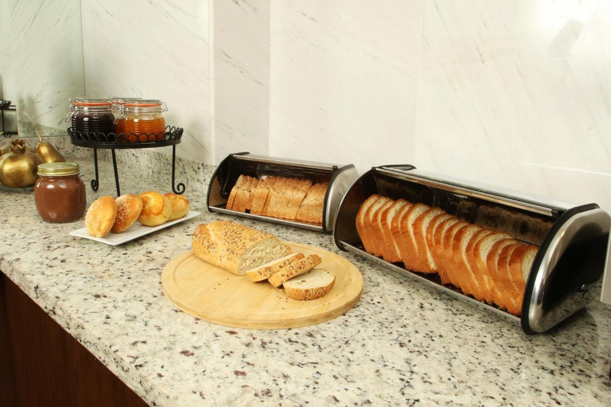 Voco Saltillo Suites By Ihg 外观 照片